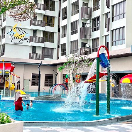 Seaview Poolview Cityview Baliresidence Video Game 5Minjonker Malacca Buitenkant foto
