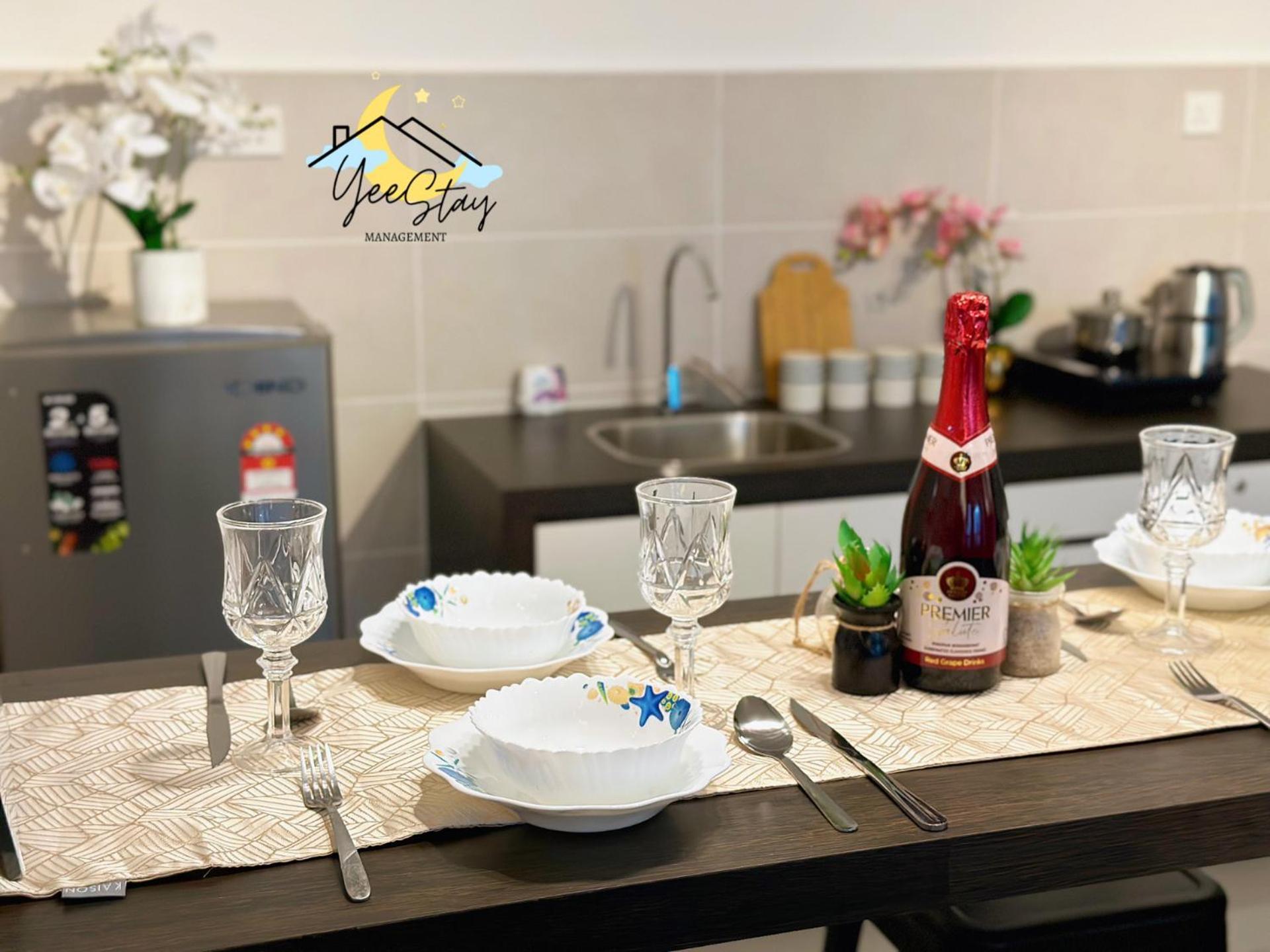 Seaview Poolview Cityview Baliresidence Video Game 5Minjonker Malacca Buitenkant foto
