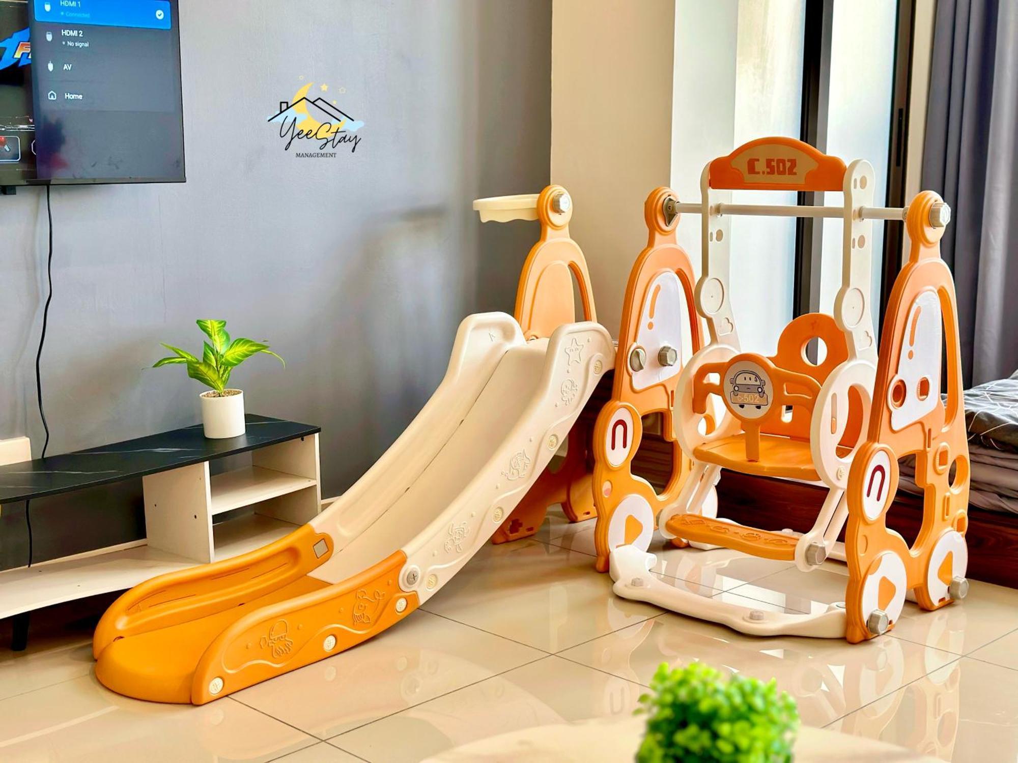 Seaview Poolview Cityview Baliresidence Video Game 5Minjonker Malacca Buitenkant foto